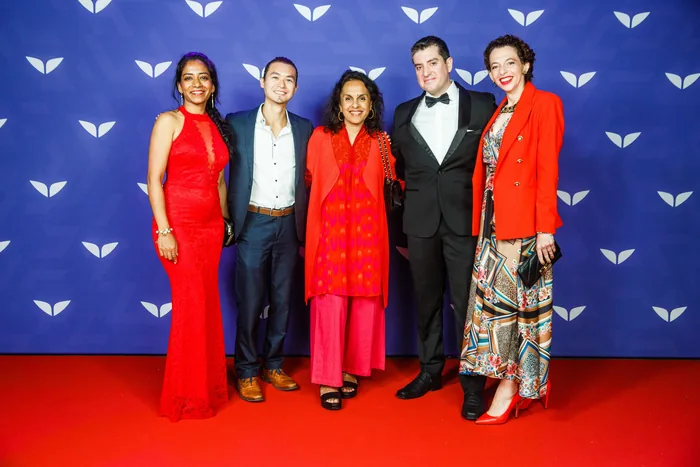 Freeman Fung with other certified coaches