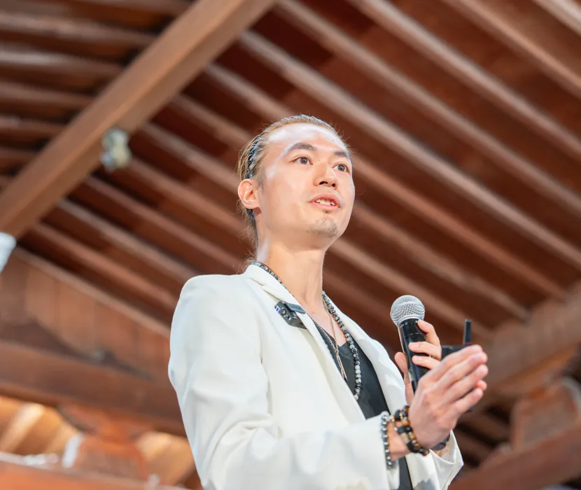 Freeman Fung speaking at Colive Fukuoka Summit 2025, Japan